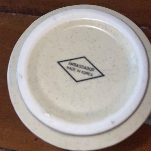 Vintage Ambassador Korea Bird Mug - Picture 4 of 7